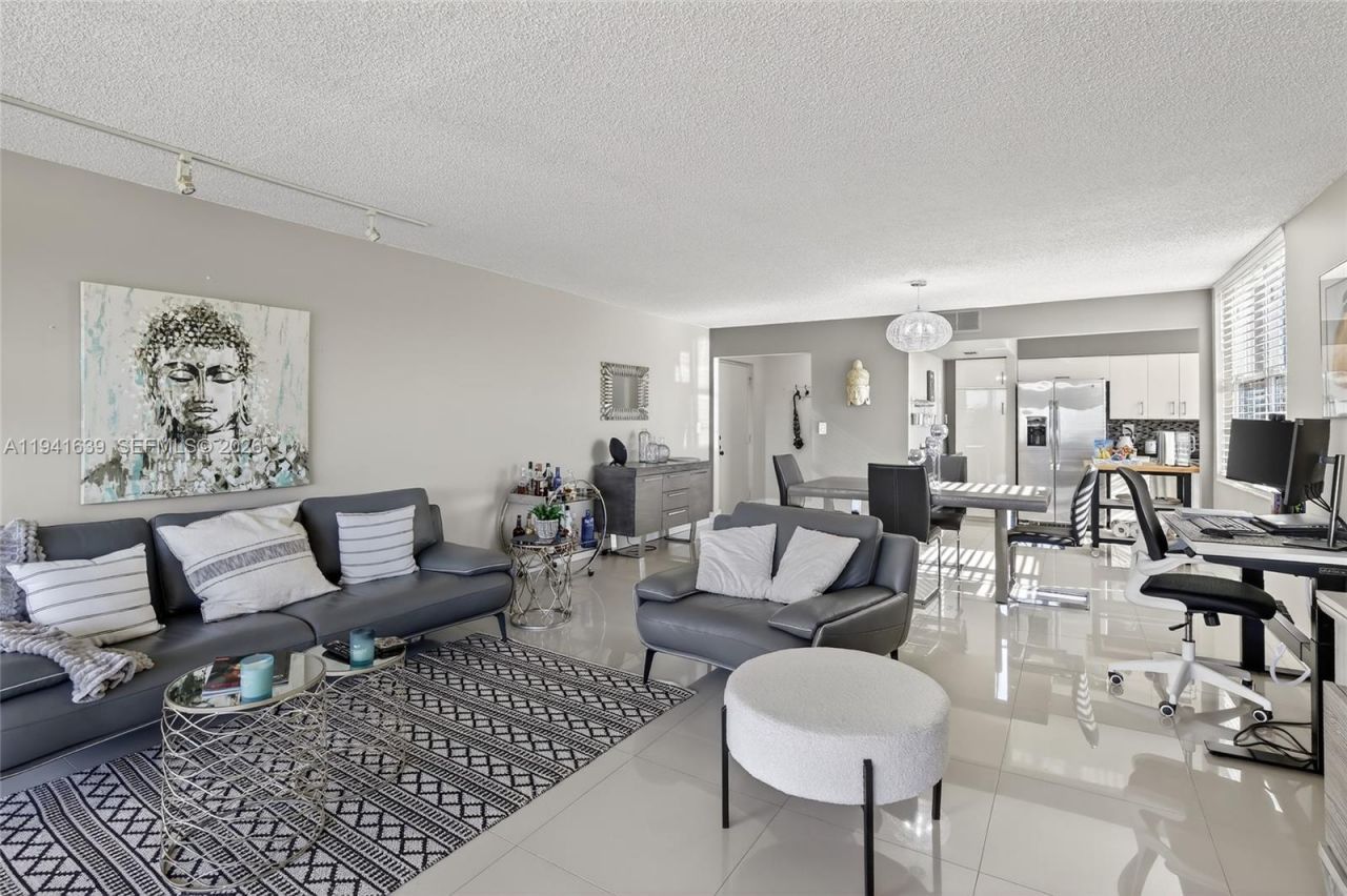 3671 Environ Blvd , Unit 564, Lauderhill, FL 33319 Photo