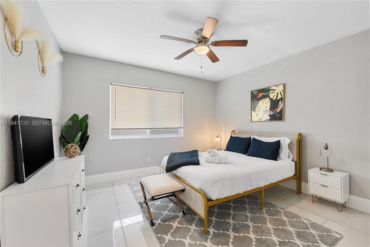 2227 Cody St, Hollywood, FL 33020 Photo