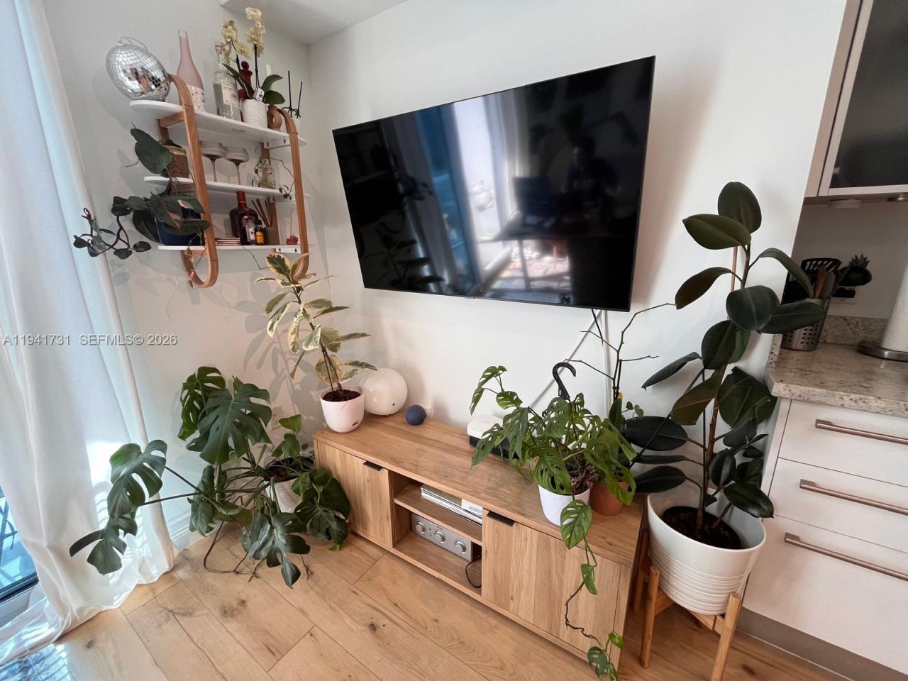 185 SW 7th St, Unit 2006, Miami, FL 33130 Photo