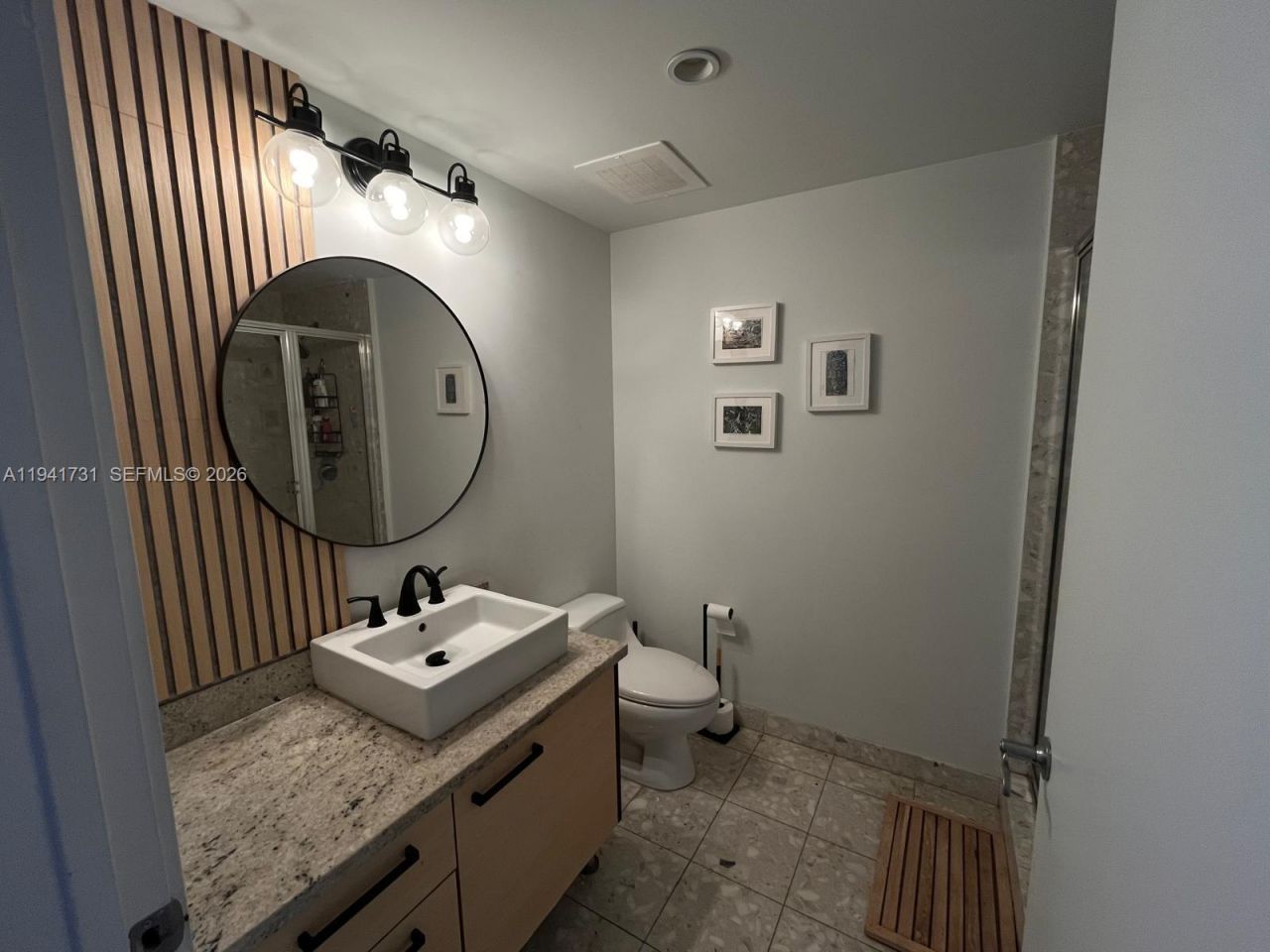 185 SW 7th St, Unit 2006, Miami, FL 33130 Photo