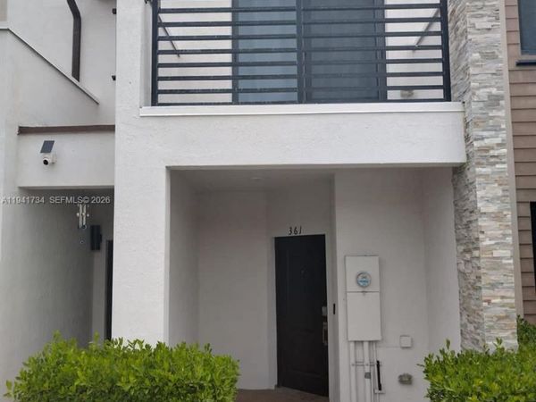 361 NE 208th Ter, Miami, FL 33179