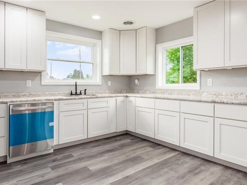 194 Walnut Street, Roseville, OH 43777 Photo 3