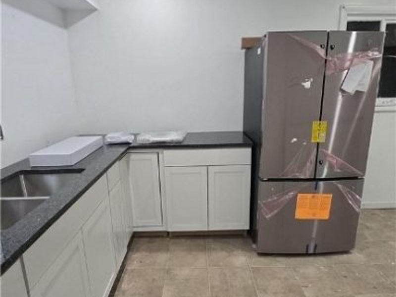 225 Jacquette Street, Bridgeport, OH 43912 Photo 9