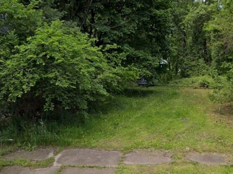 718 Allyn Street, Akron, OH 44311 Photo 3