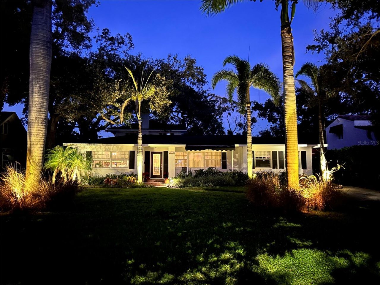 311 Sunset Drive N, Saint Petersburg, FL 33710 Photo