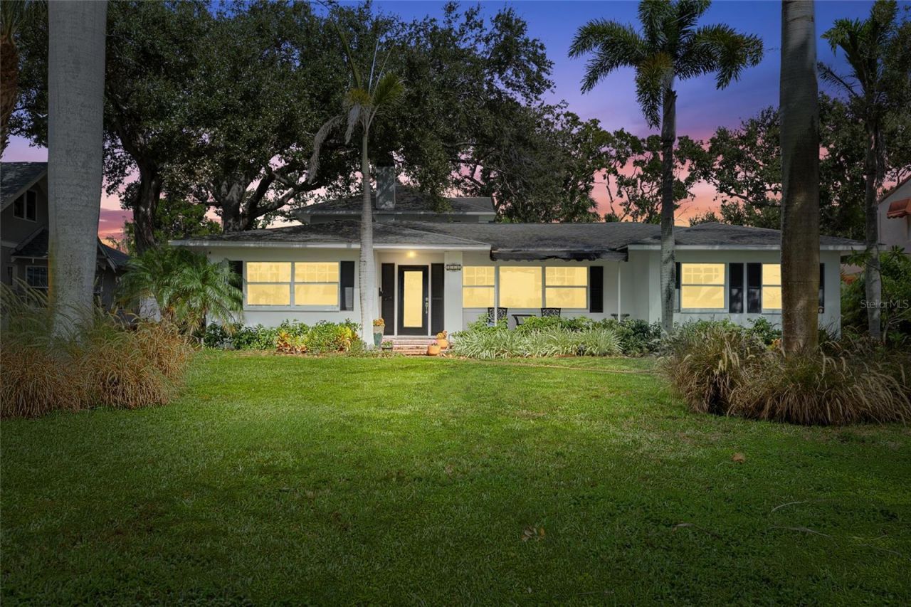 311 Sunset Drive N, Saint Petersburg, FL 33710 Photo