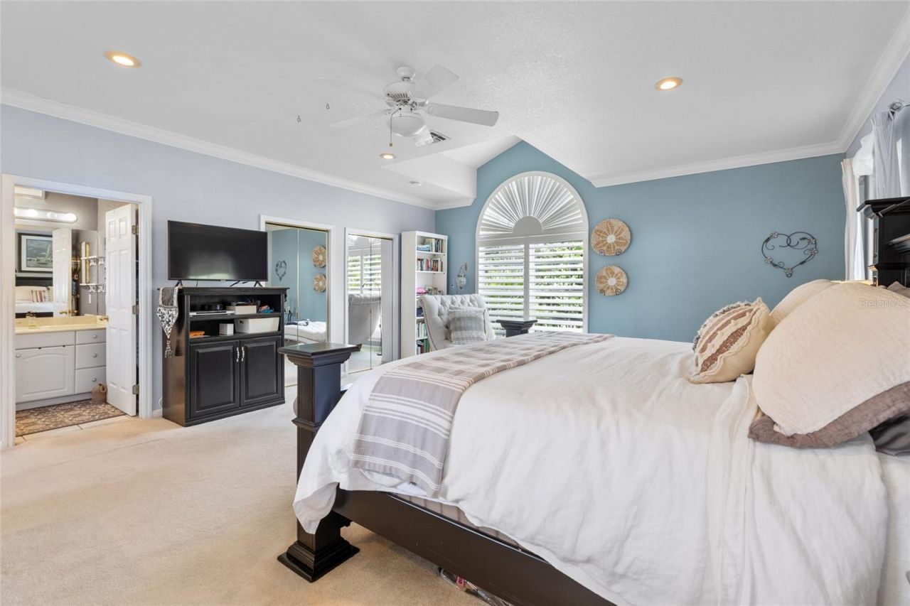 311 Sunset Drive N, Saint Petersburg, FL 33710 Photo