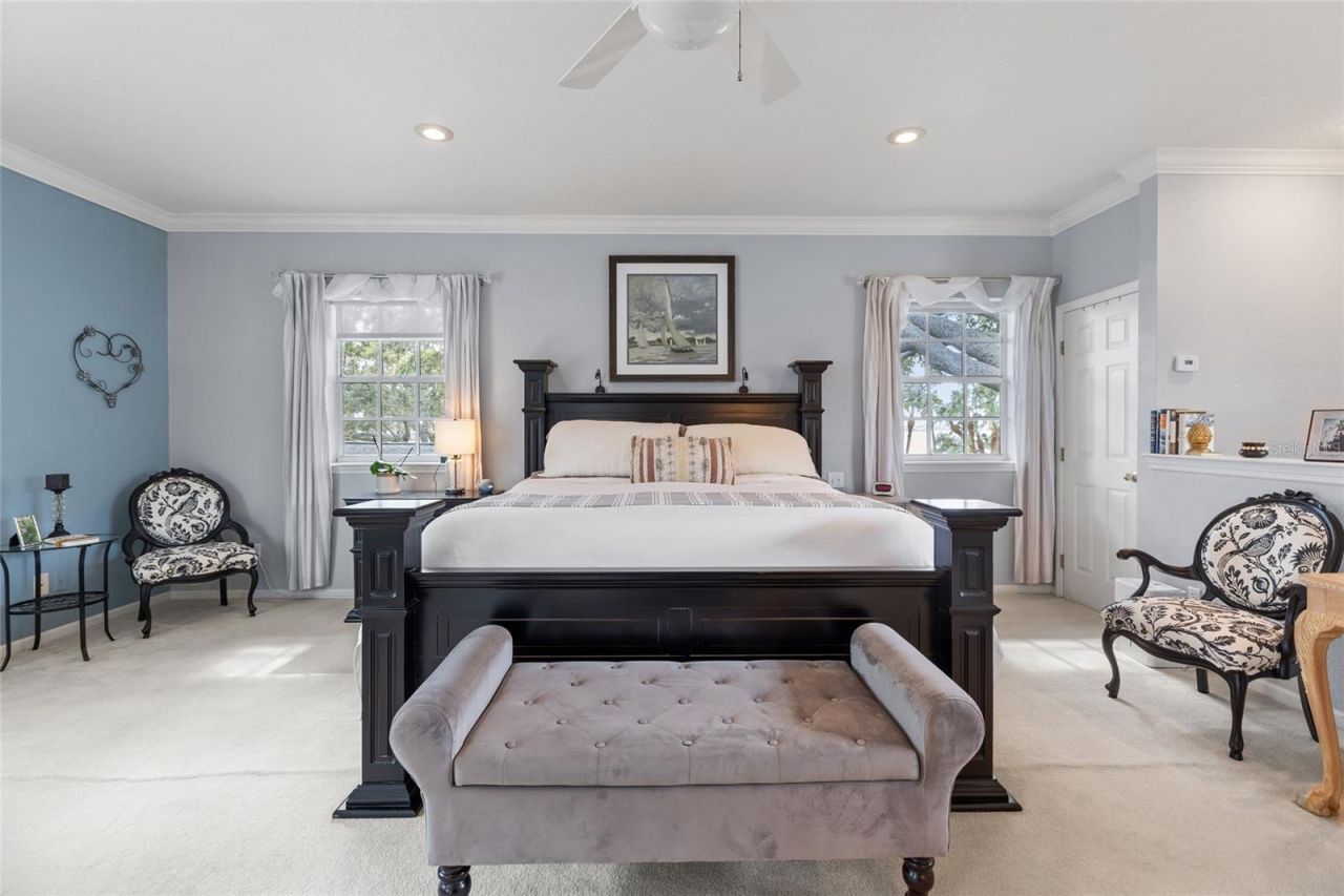 311 Sunset Drive N, Saint Petersburg, FL 33710 Photo