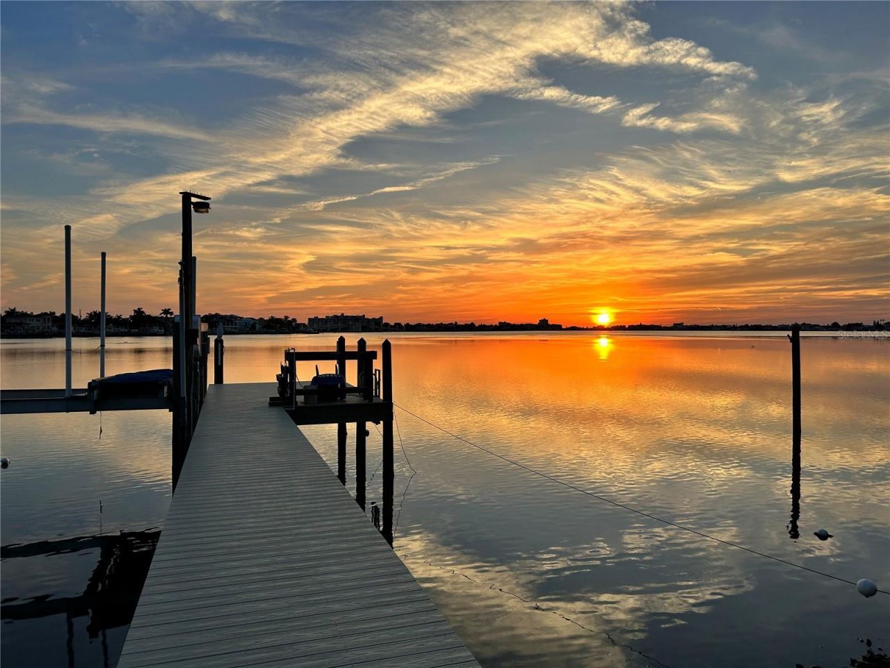 311 Sunset Drive N, Saint Petersburg, FL 33710 Photo