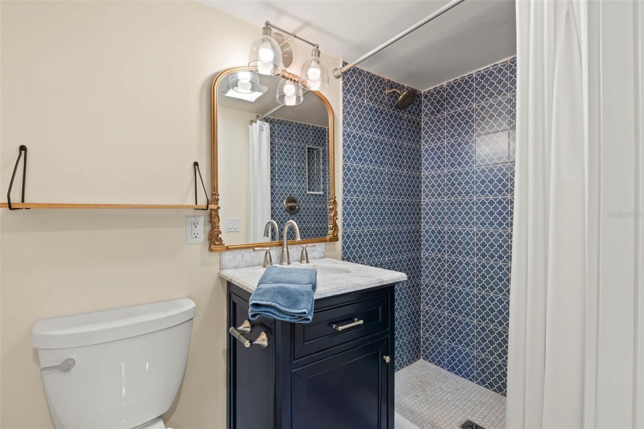 426 20th Avenue Ne, Saint Petersburg, FL 33704 Photo