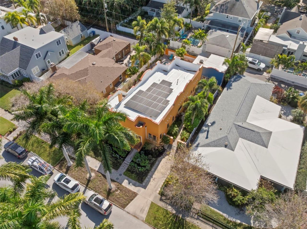 426 20th Avenue Ne, Saint Petersburg, FL 33704 Photo