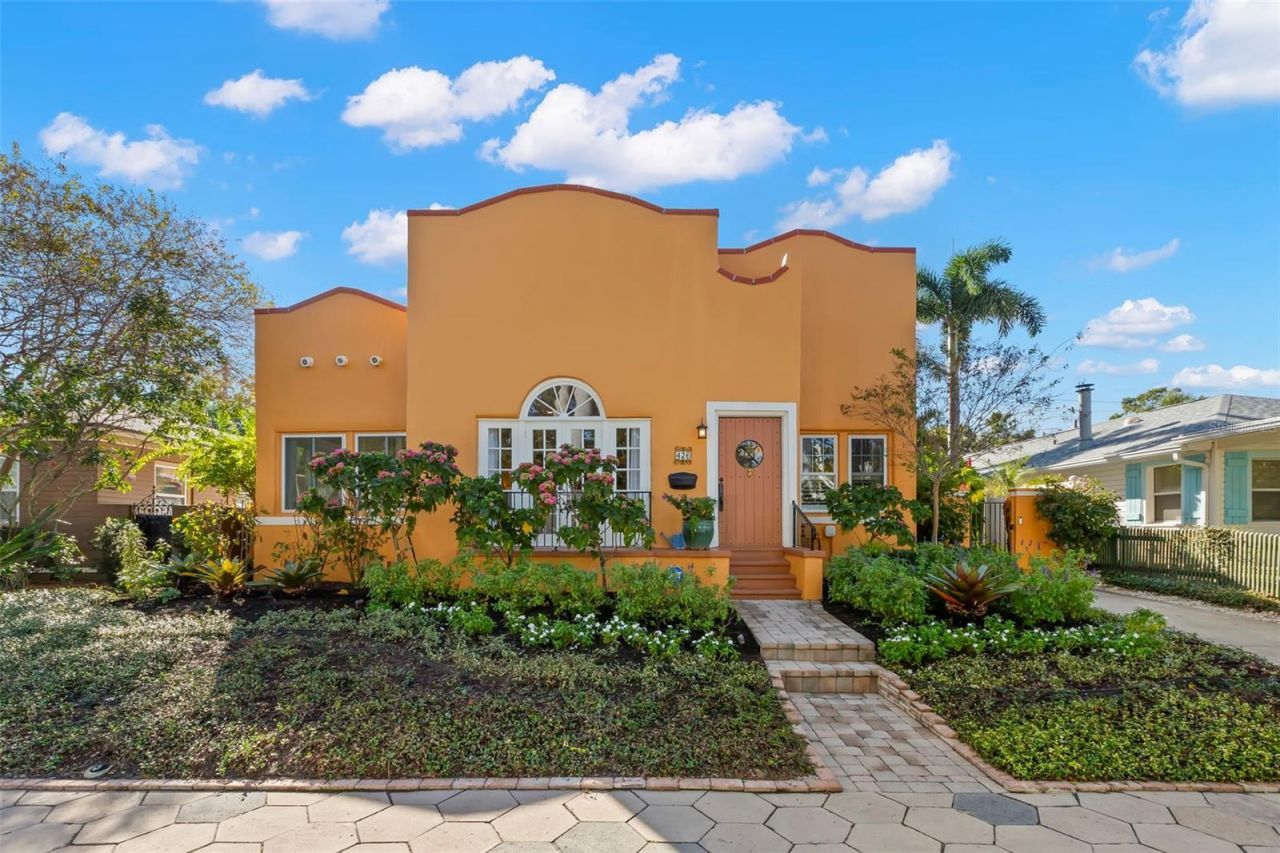 426 20th Avenue Ne, Saint Petersburg, FL 33704 Photo