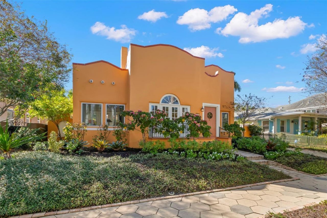 426 20th Avenue Ne, Saint Petersburg, FL 33704 Photo