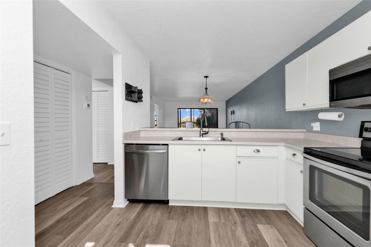 175 Kings Highway, Unit B6-526, Punta Gorda, FL 33983 Photo