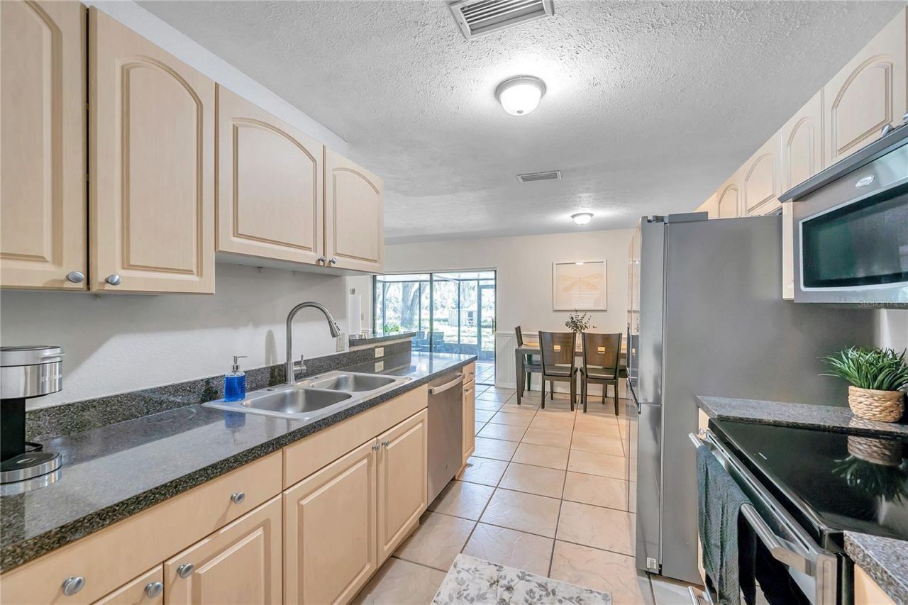 7405 Williams Road, Seffner, FL 33584 Photo