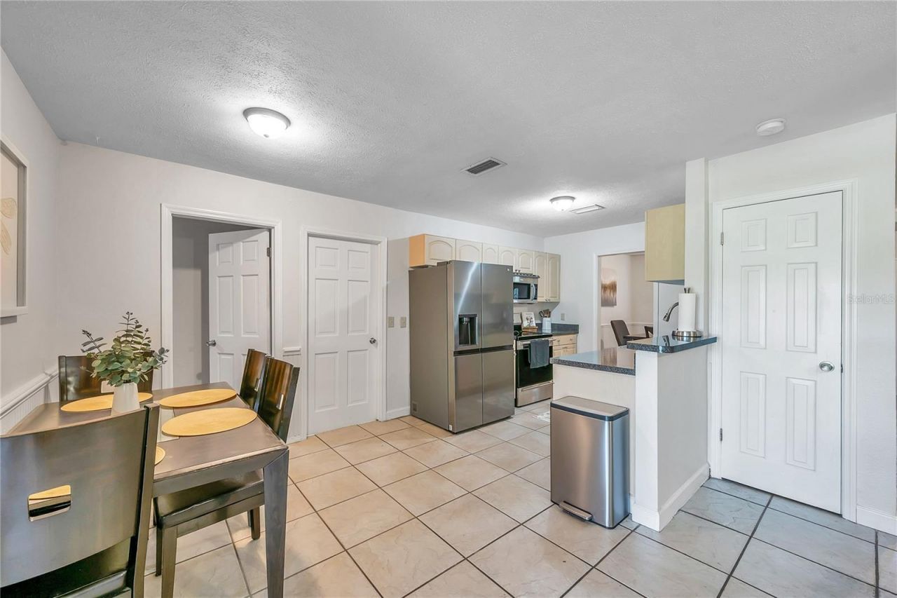 7405 Williams Road, Seffner, FL 33584 Photo