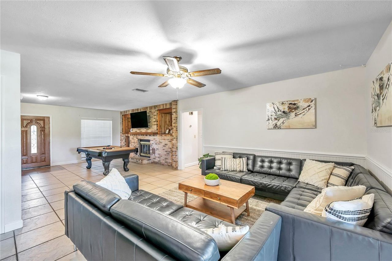 7405 Williams Road, Seffner, FL 33584 Photo