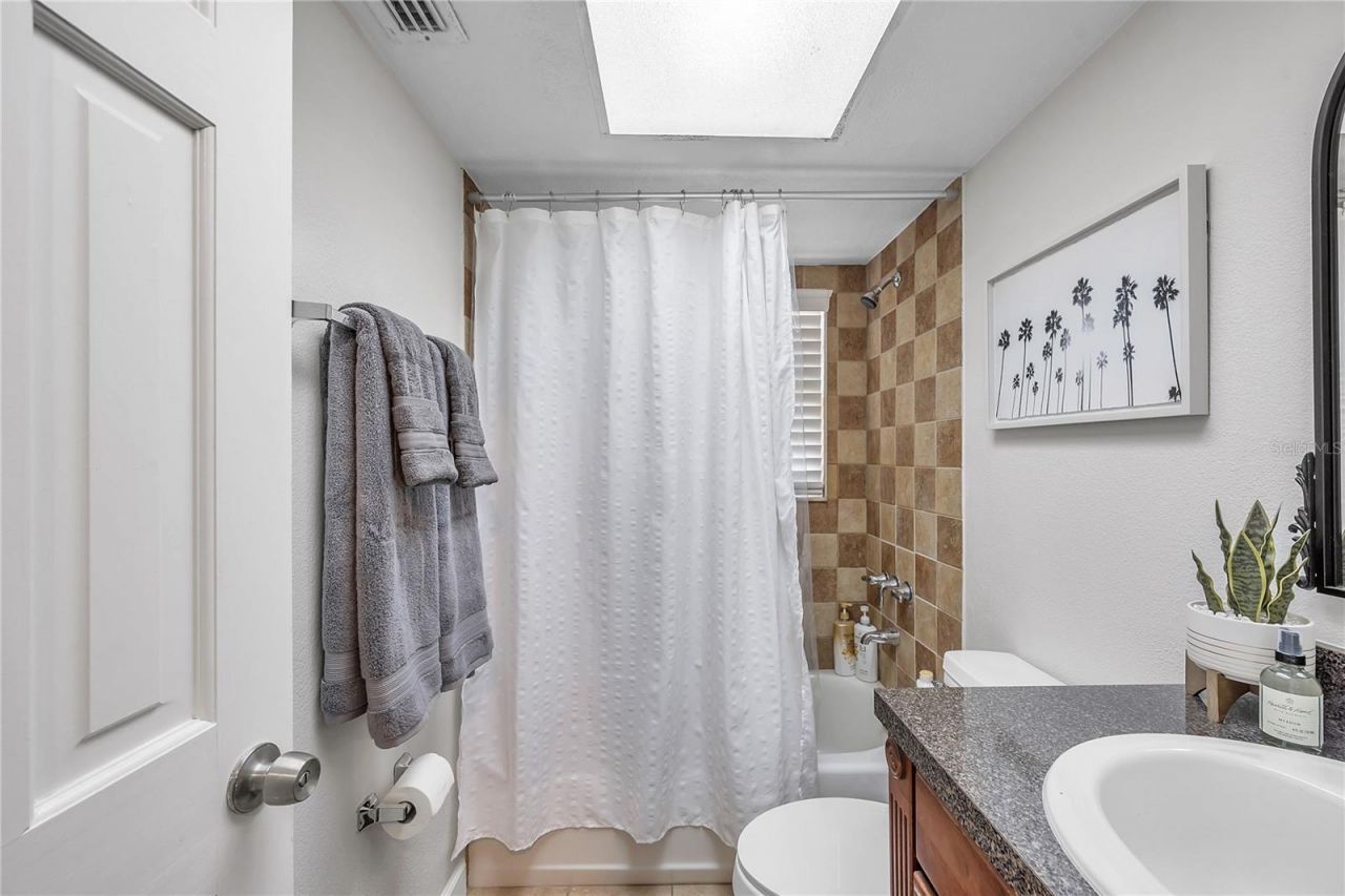 7405 Williams Road, Seffner, FL 33584 Photo