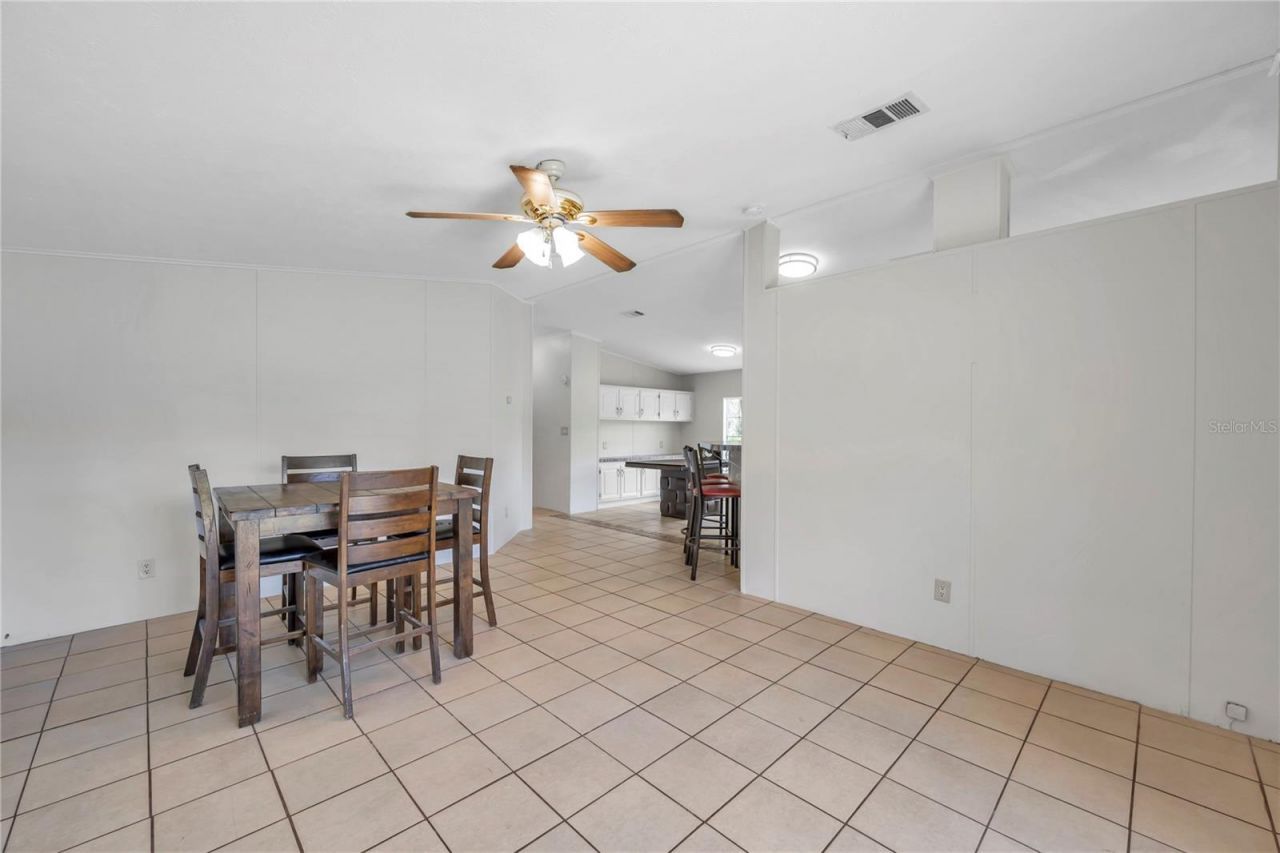 7405 Williams Road, Seffner, FL 33584 Photo