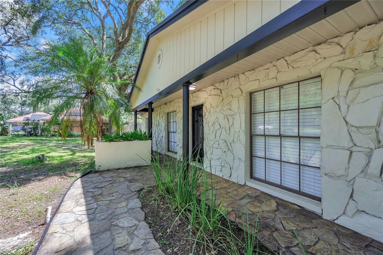 7405 Williams Road, Seffner, FL 33584 Photo