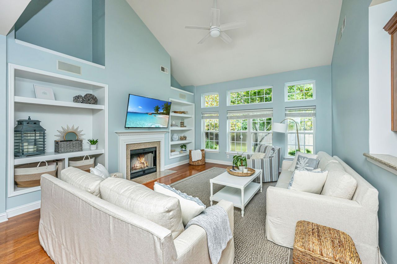 7302 Brown Thrasher Court Photo 12