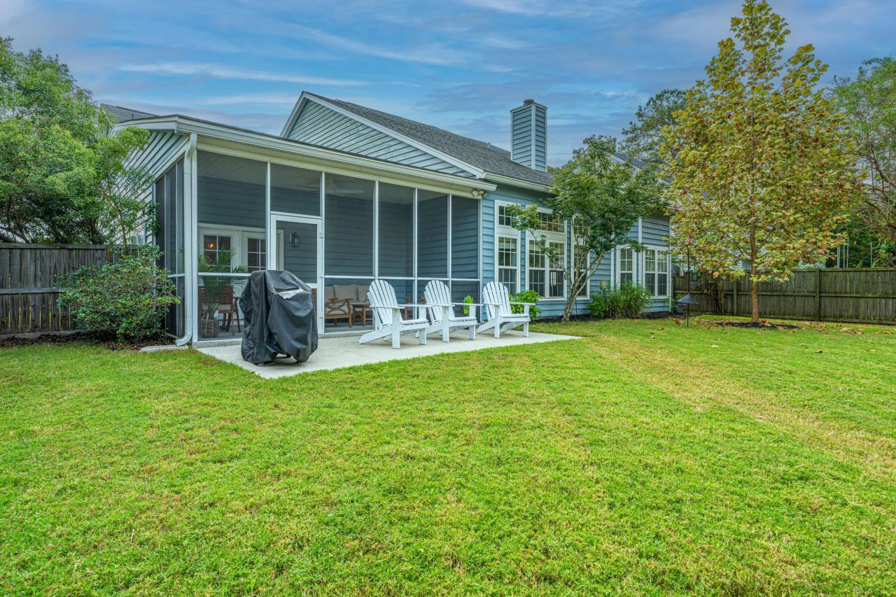 7302 Brown Thrasher Court Photo 38