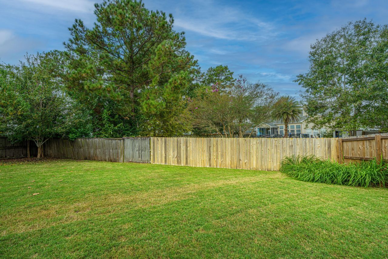 7302 Brown Thrasher Court Photo 43