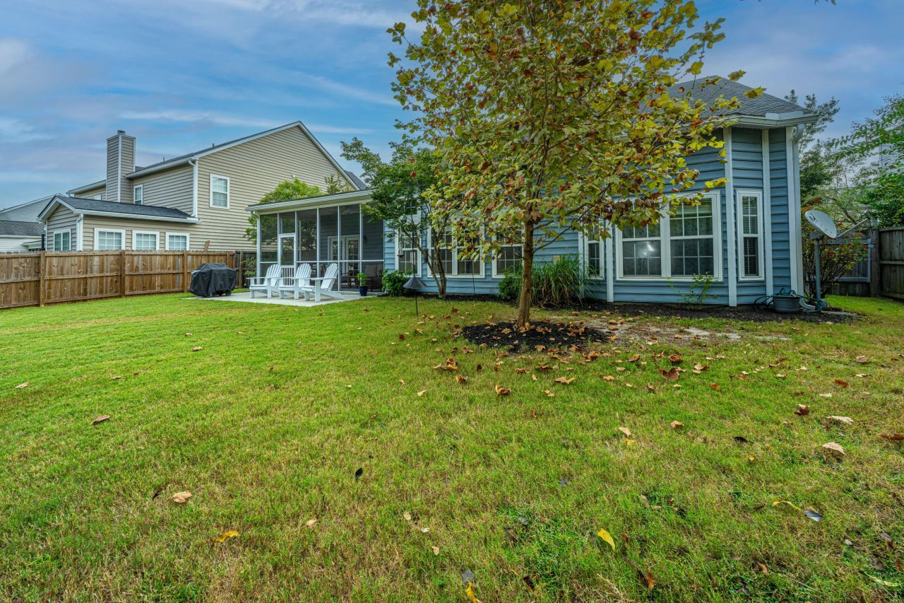 7302 Brown Thrasher Court Photo 45