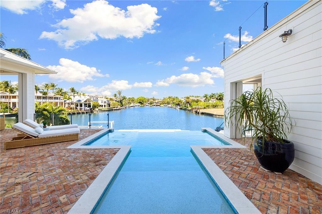 481 21st Ave S, Naples, FL 34102 Photo