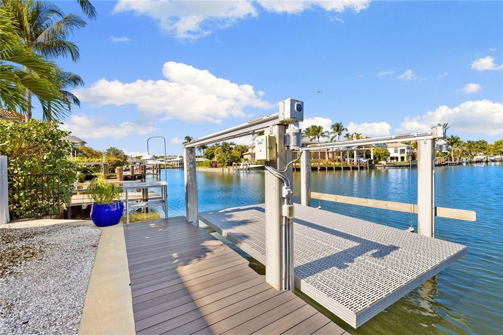 481 21st Ave S, Naples, FL 34102 Photo