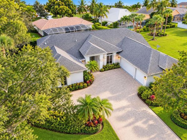 1111 SE Westchester Drive, Port St. Lucie, FL 34952