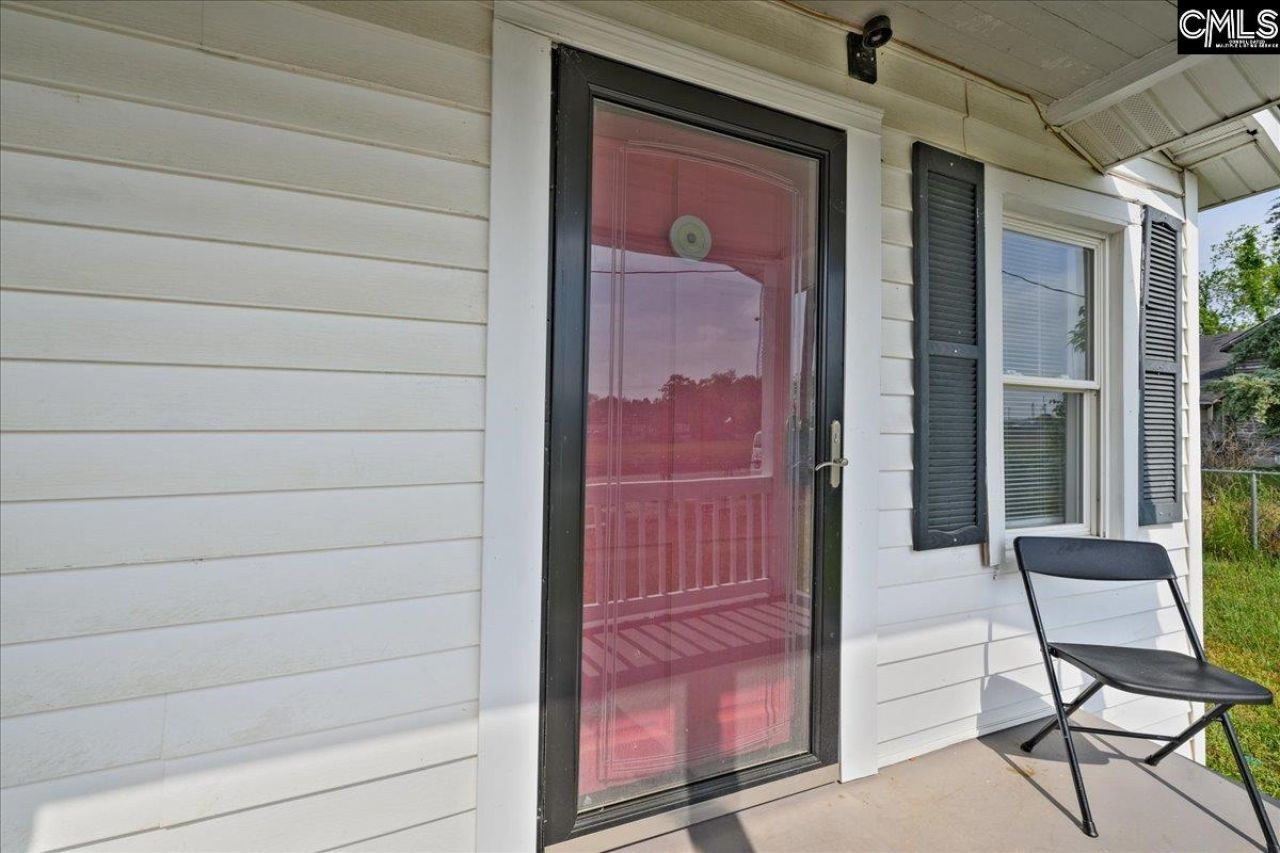 116 Main St.  Photo 6