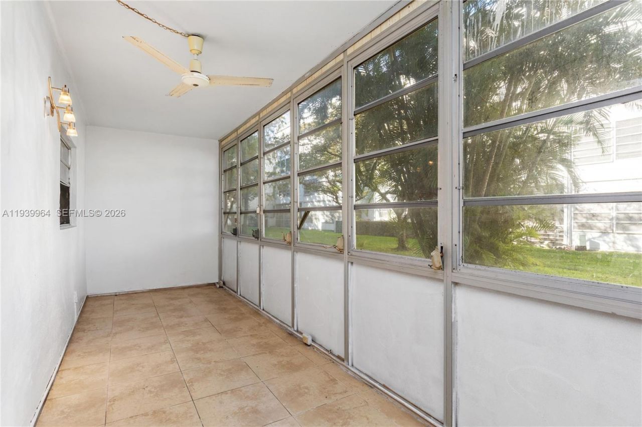 3990 NW 42nd Ave, Unit 106, Lauderdale Lakes, FL 33319 Photo