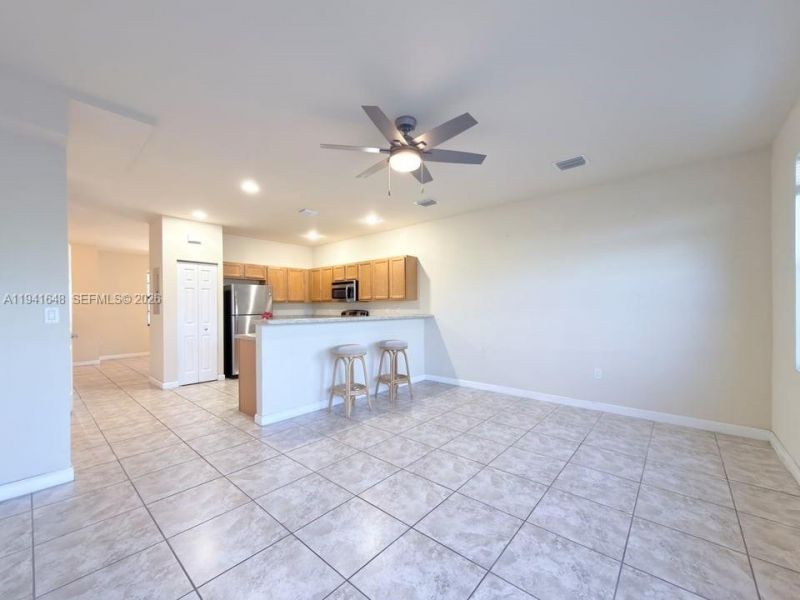 3511 W 89th Pl, Unit 3511, Hialeah, FL 33018 Photo