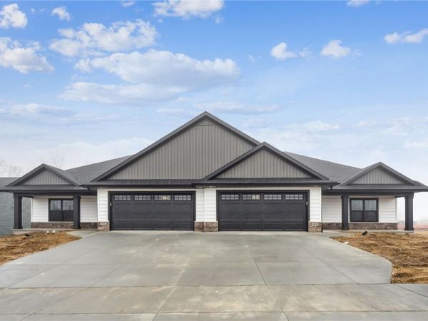 642 Maclan Court, Iowa City, IA 52246