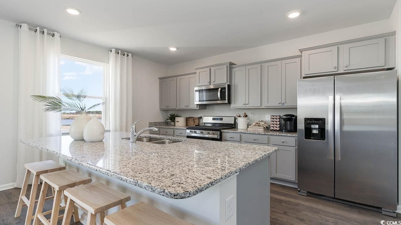 347 Glade Ct. Photo 7