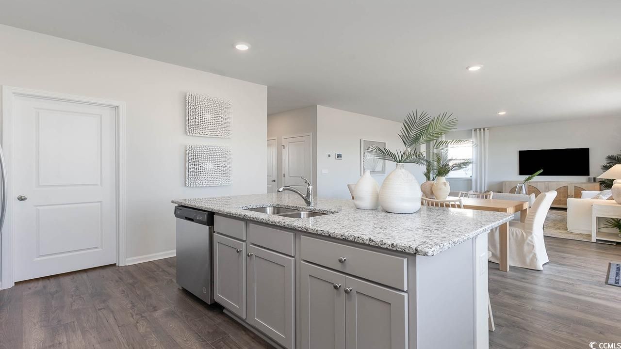 347 Glade Ct. Photo 9