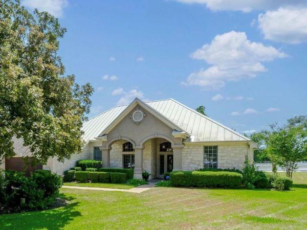 220 Mallet CT, Austin, TX 78737