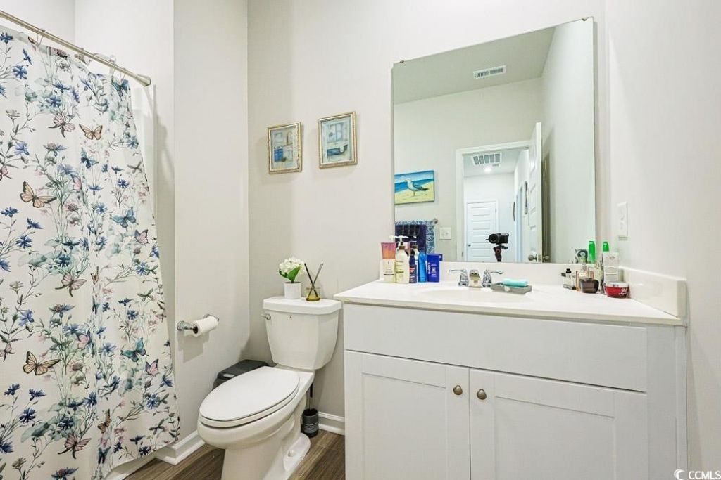 79 S Reindeer Rd. Photo 20