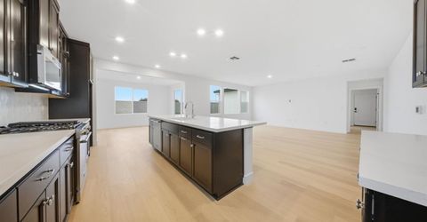 1401 Marmo Cir, Roseville, CA 95747 Photo