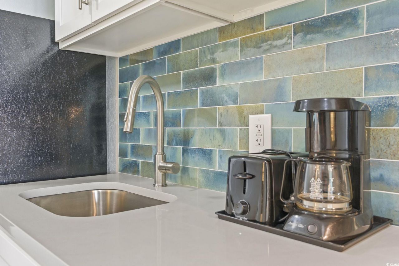 2401 S Ocean Blvd. Photo 18