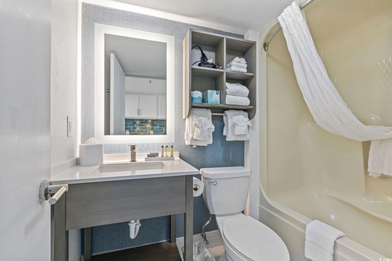 2401 S Ocean Blvd. Photo 19