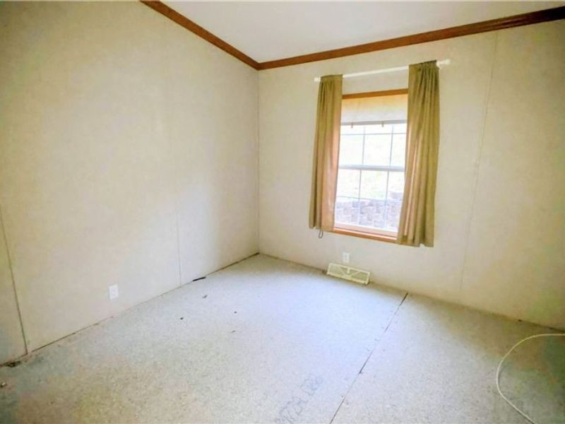 168 Kinderhook Ridge Road, Newport, OH 45768 Photo 9