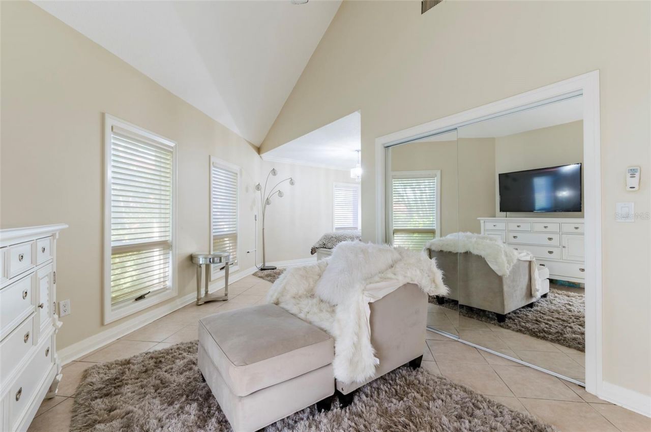 2268 Kings Point Drive, Largo, FL 33774 Photo