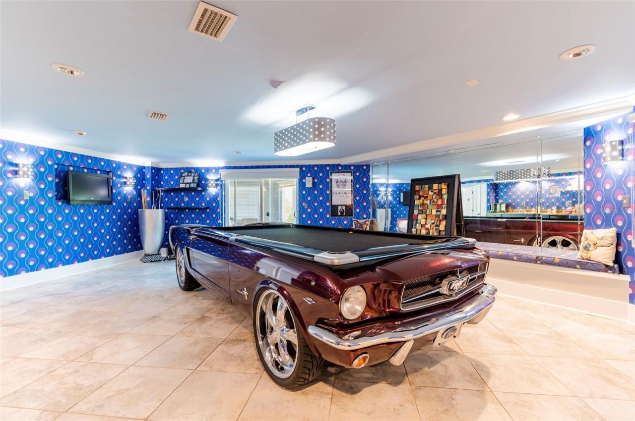 2268 Kings Point Drive, Largo, FL 33774 Photo