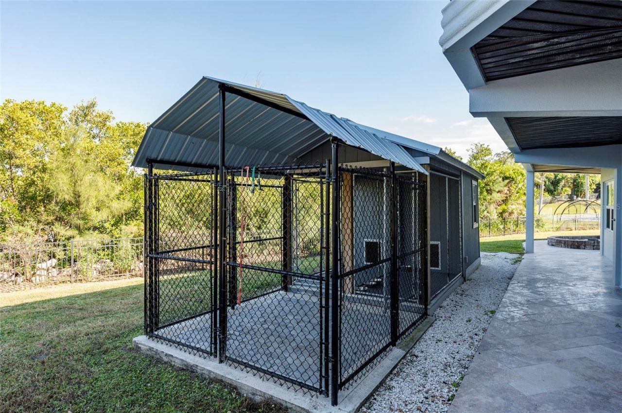 2268 Kings Point Drive, Largo, FL 33774 Photo