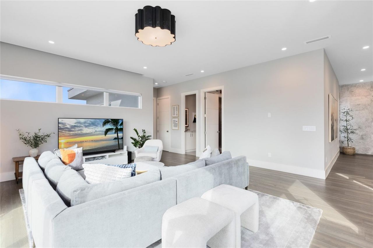 9392 Dugard Court, Orlando, FL 32827 Photo