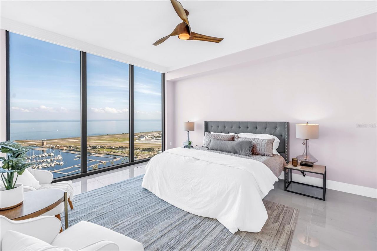 301 1st Street S, Unit 3103, Saint Petersburg, FL 33701 Photo