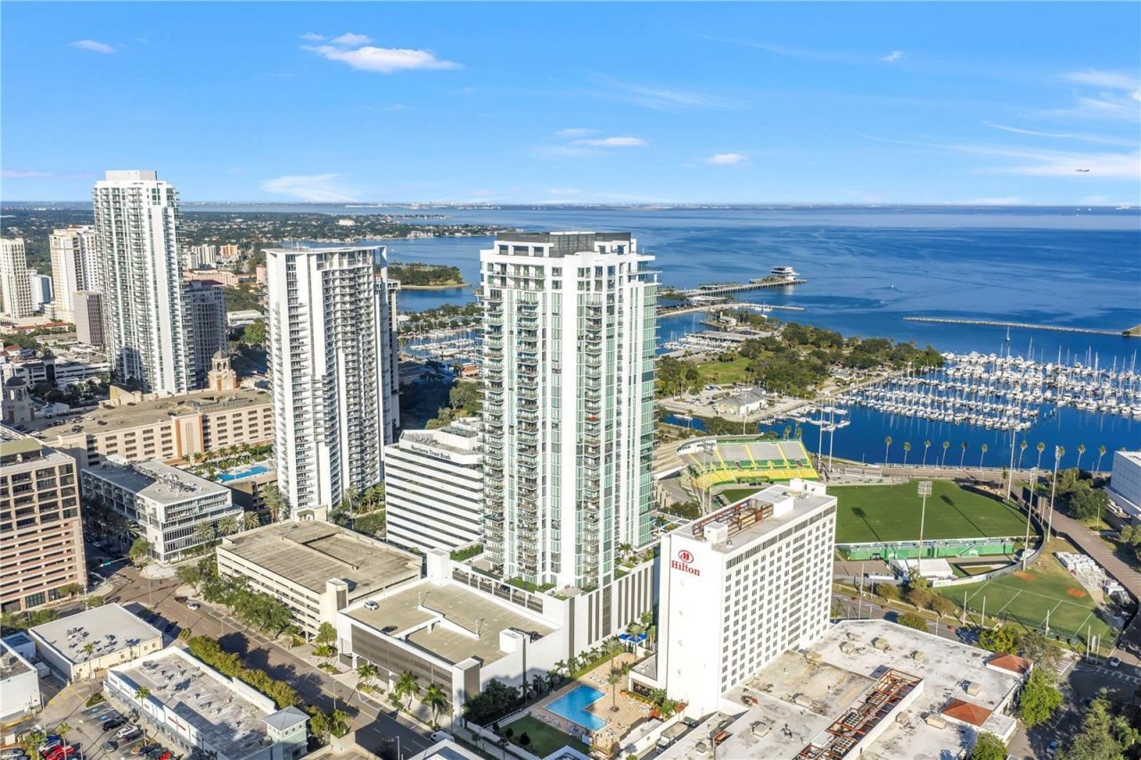 301 1st Street S, Unit 3103, Saint Petersburg, FL 33701 Photo