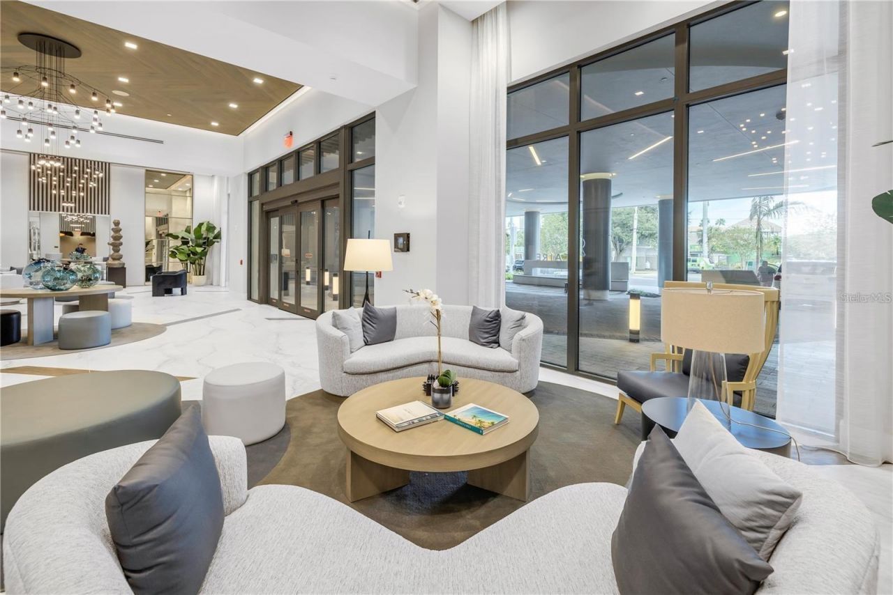 301 1st Street S, Unit 3103, Saint Petersburg, FL 33701 Photo